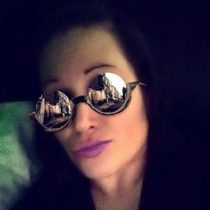 Meet your Posher, Krystal